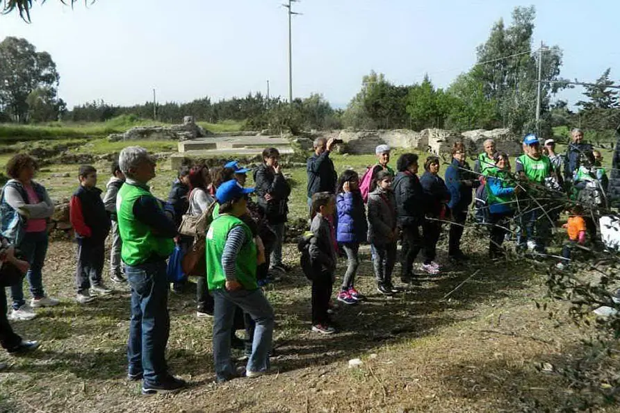 Visite di studenti a Is Bangius