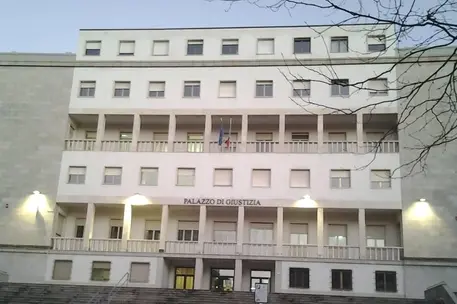 Il tribunale di Nuoro (Ansa)