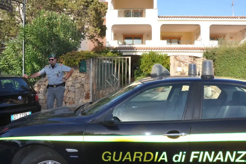 Auto della Guardia di Finanza