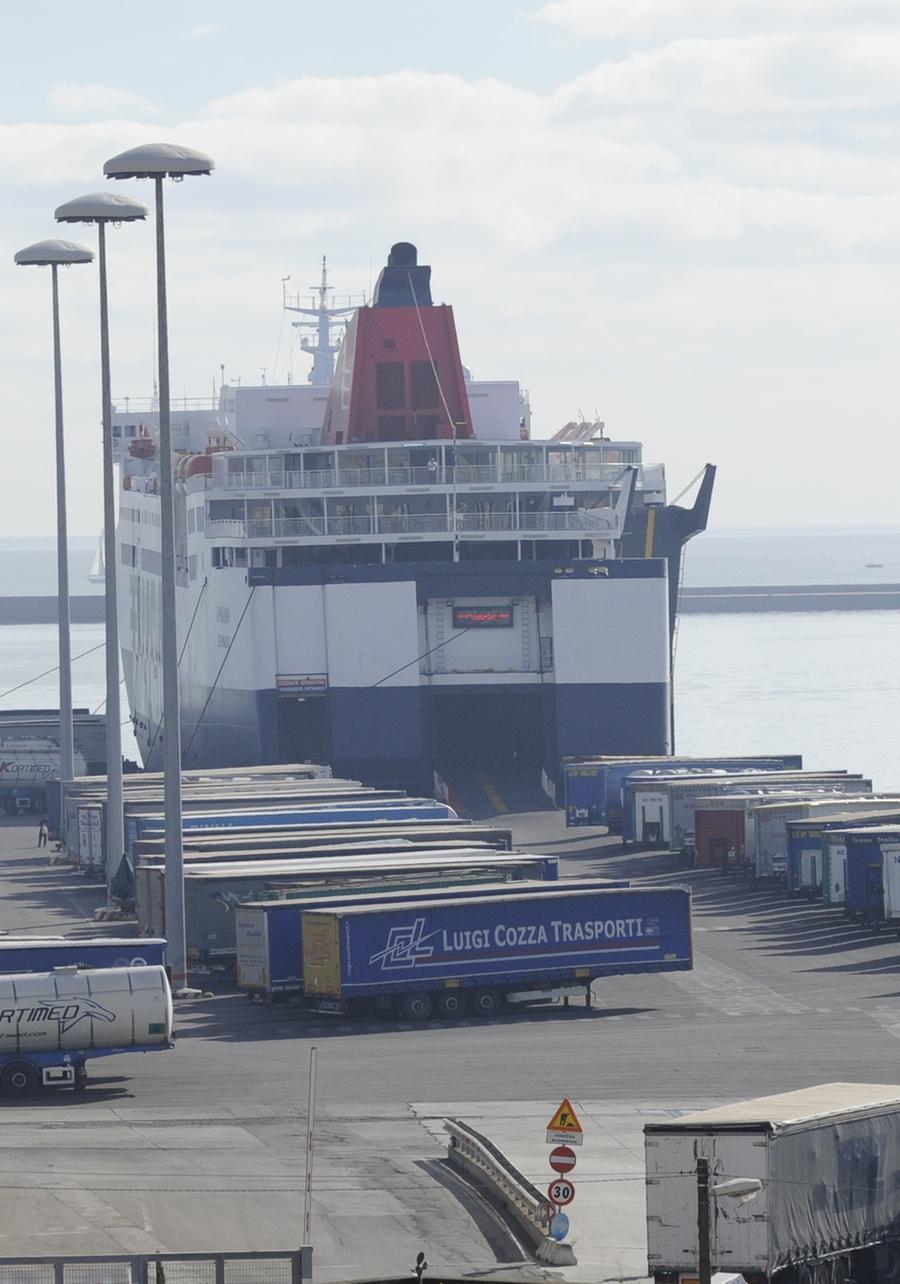 Porti sardi, via libera al piano operativo triennale 2026-2028