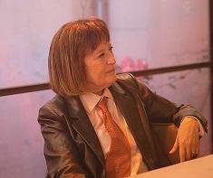 Neria De Giovanni a Praga per raccontare Grazia Deledda