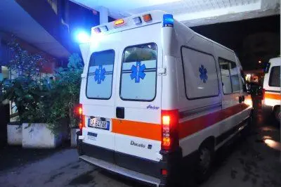Un'ambulanza del 118