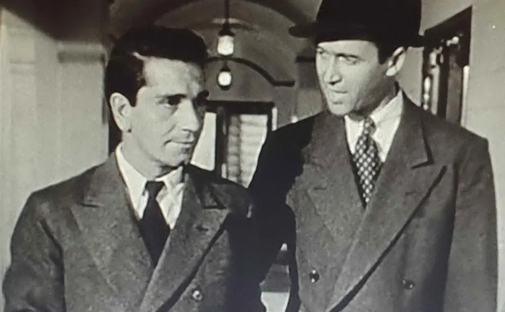 Da sinistra Richard Conte e James Stewart in &quot;Chiamate Nord 777&quot;