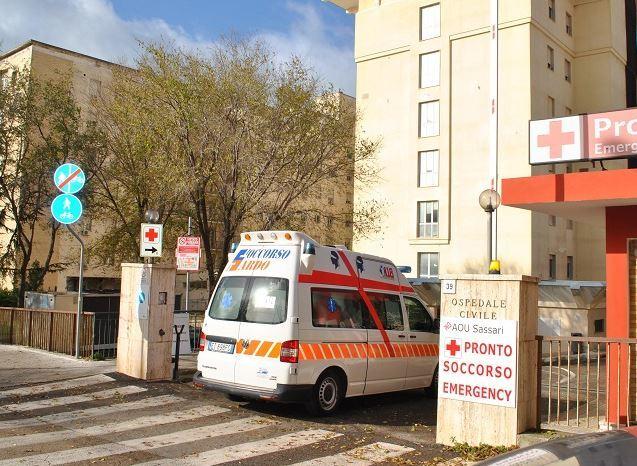 Schianto sulla 131: donna in Rianimazione