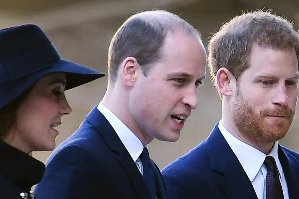 I principi William e Harry, Kate Middleton sulla sinistra (foto Ansa)