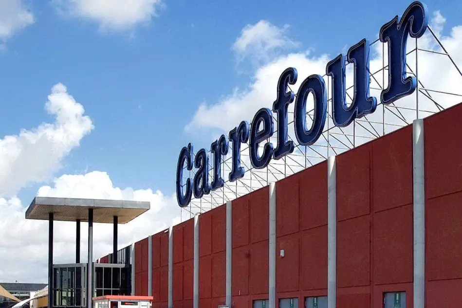 L'ipermercato Carrefour
