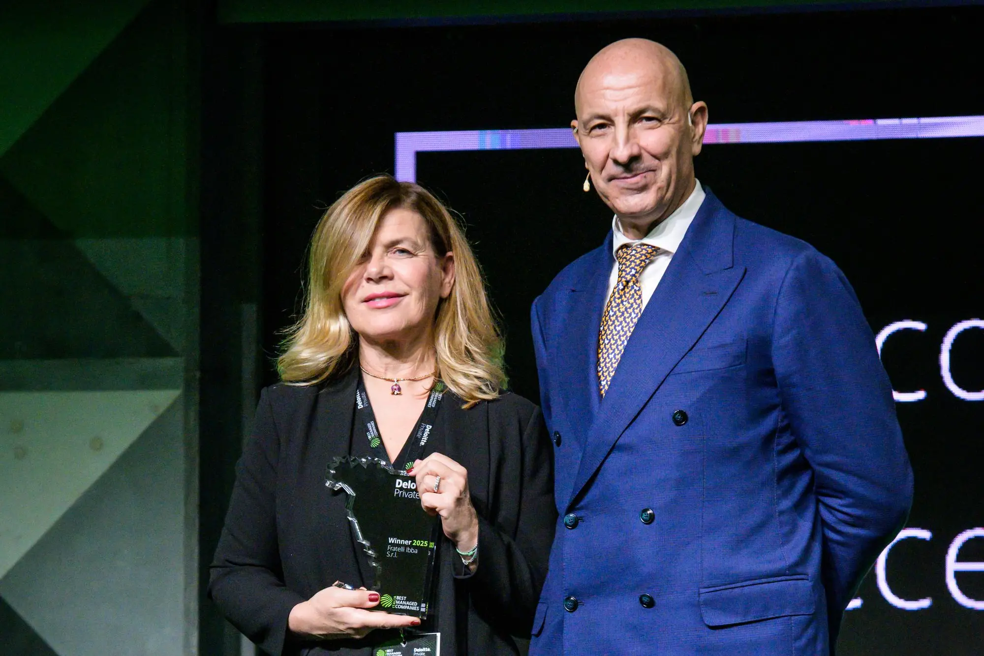 Maria Giovanna Ibba ritira il premio nella sede della Borsa di Milano
