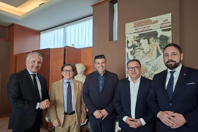 I delegati del Comune di Porto Torres (foto concessa)