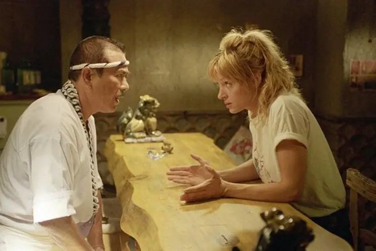 Sonny Chiba e Uma Thurman in "Kill Bill" (foto Imdb)