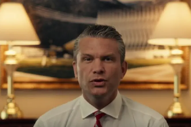L'annuncio di Hegseth (foto da frame video)