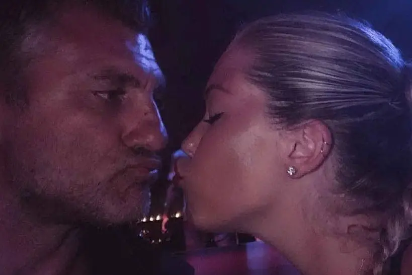 Bobo Vieri e Costanza Caracciolo (foto da Instagram @CostanzaCaracciolo)
