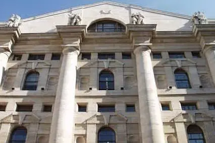 Piazza Affari (Ansa)