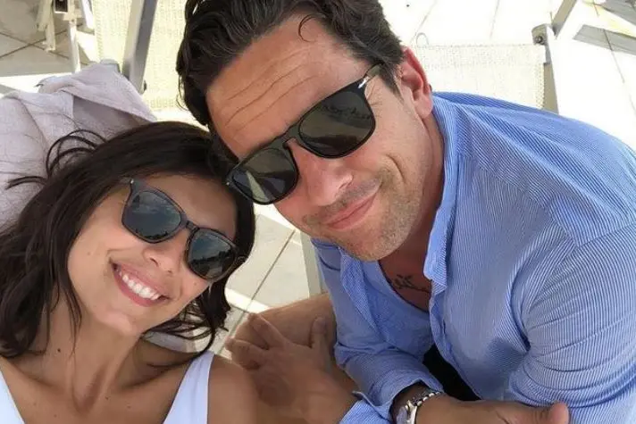 Alessandra Mastronardi e Ross McCall (foto Instagram)