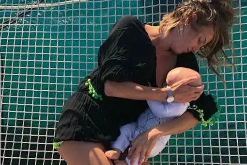 Tania Cagnotto con la piccola Maya. Foto da Instagram
