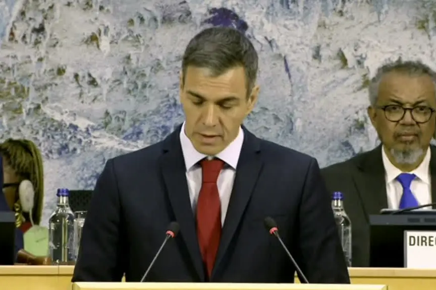 Oms, premier spagnolo Sanchez: "Nessun Paese si salva da solo"