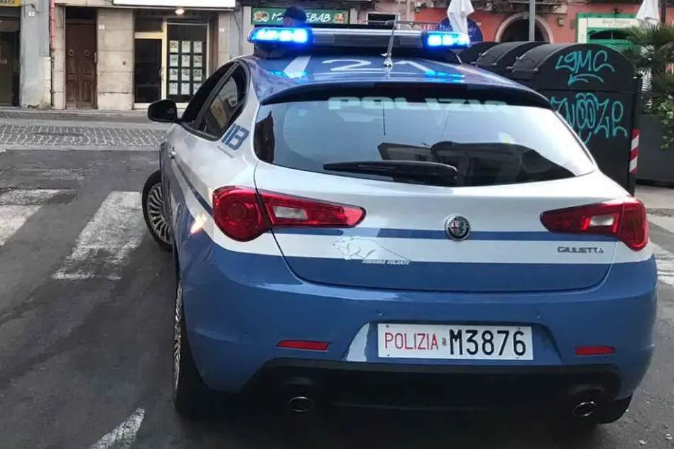 Una Volante (Archivio L'Unione Sarda)