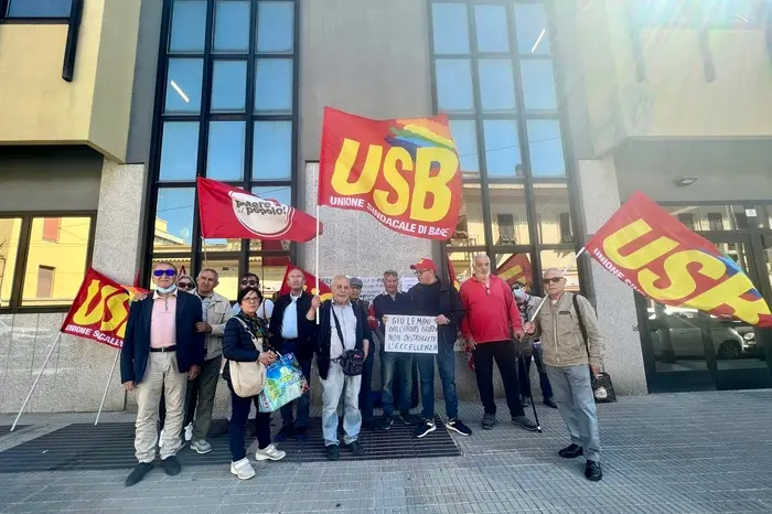 La protesta a Cagliari (foto Ansa)