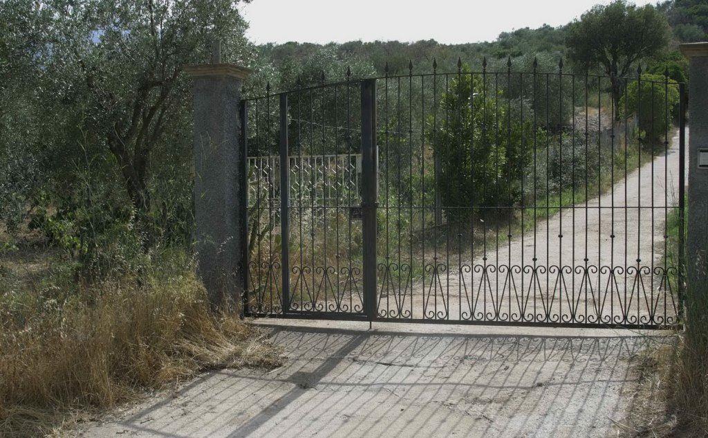 #AccaddeOggi 22 luglio 2002, Amelia Piras uccisa a Villagrande davanti al cancello di casa