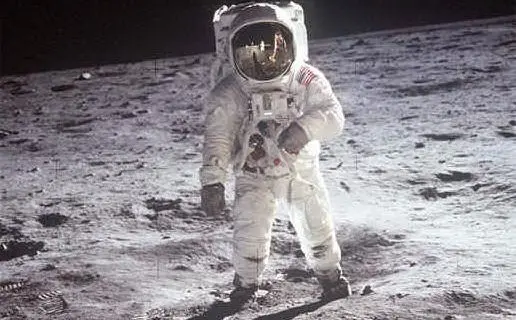 Neil Armstrong sulla Luna (Nasa)