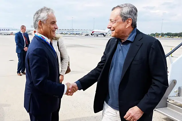 Il presidente del Consiglio Mario Draghi atterrato a New York (Ansa - Ufficio Stampa - Palazzo Chigi)