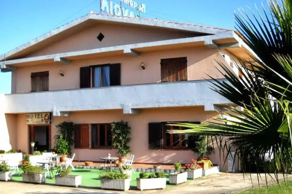 L'ex hotel Savoia a Olbia