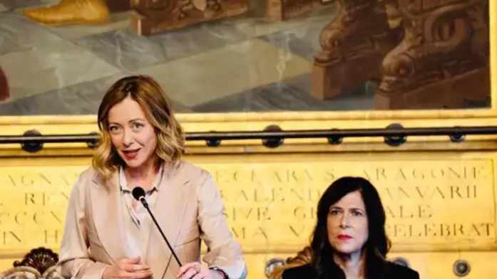 https://immagini.unionesarda.it/version/c:OWNiMzc1NjUtMWE5ZS00:OTFiMmZmM2UtMDQ0ZC00/image.webp?f=16:9