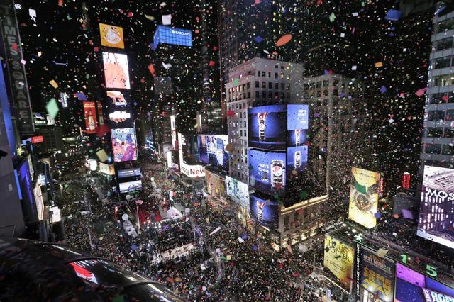 Capodanno a Times Square (foto Ansa)