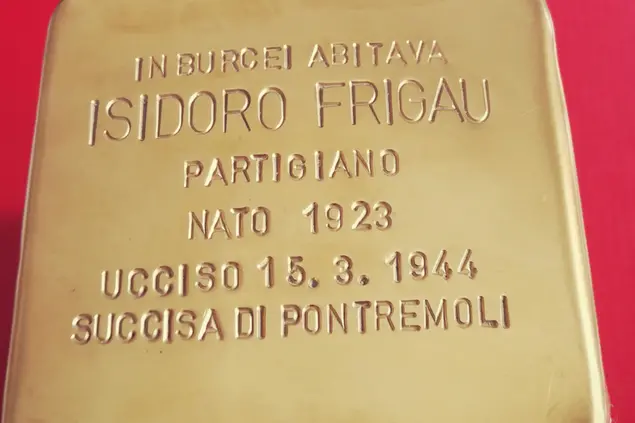 Pietra d'inciampo per Isidoro Frigau (foto Serreli)