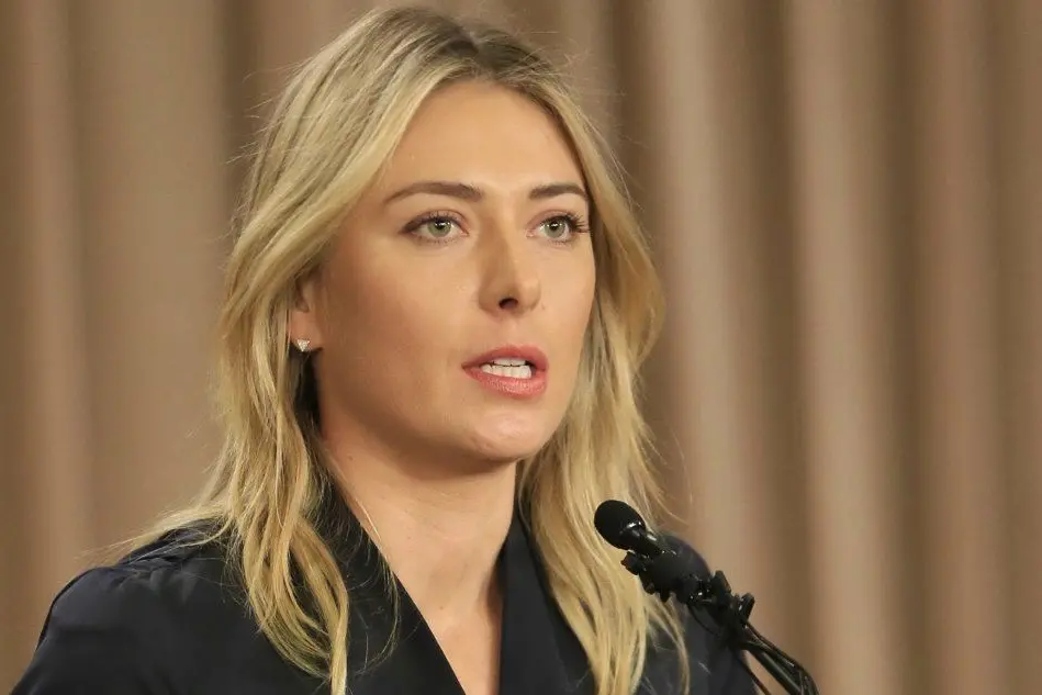 Maria Sharapova durante la conferenza stampa in cui annunciò la positività al meldonium
