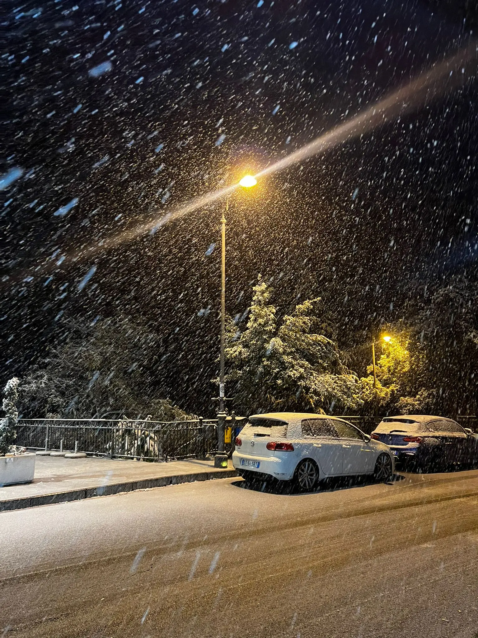 La nevicata a Desulo durante la notte