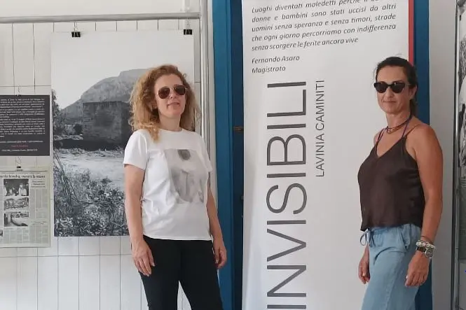 L'allestimento della mostra all'Asinara (foto concessa)