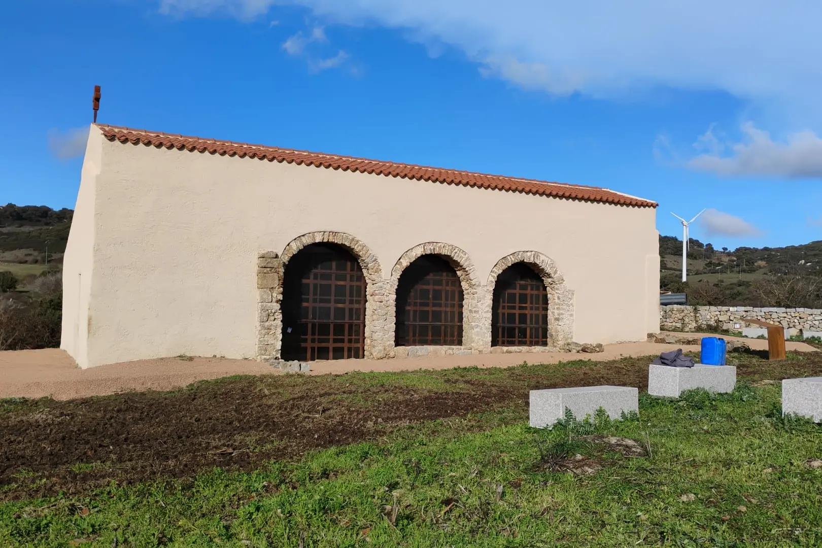 Chiesa di San Pietro di Silonis, Luras