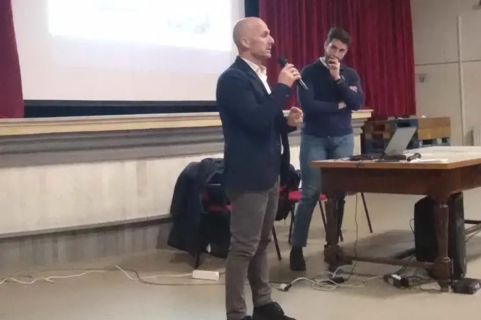 Un momento del corso (L'Unione Sarda - foto Daga)
