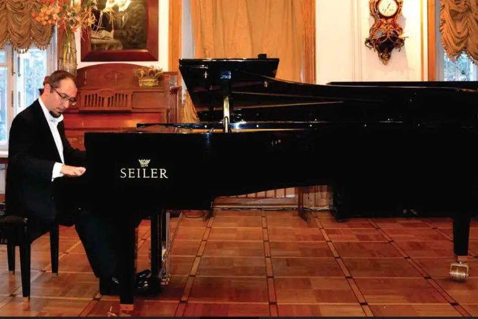 Il pianista Roberto Piana (foto ufficio stampa)