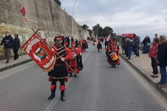 Sbandieratori a Sennori per il carnevale