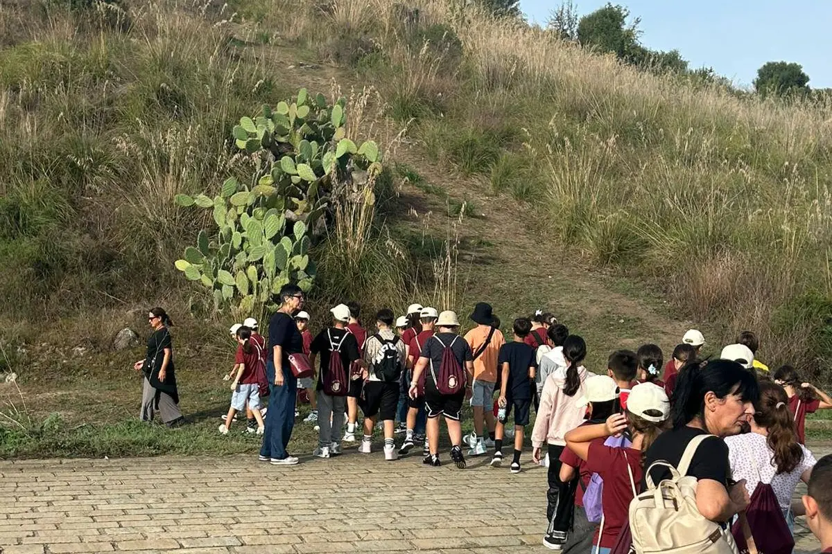 Gli studenti alla riscoperta della necropoli