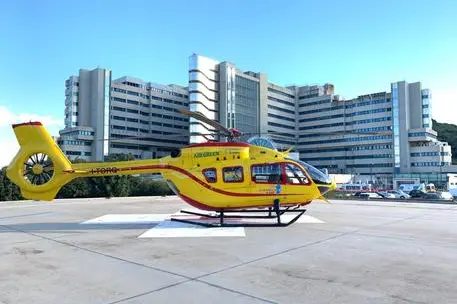 Вертолет-спасатель в Броцу (Анса)