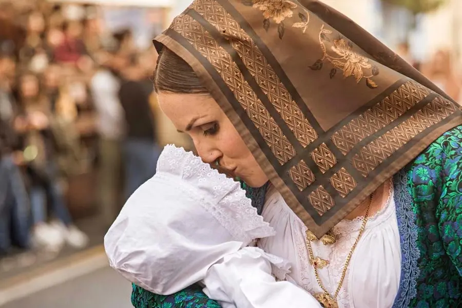 Il suggestivo scatto da Muravera è di @andreacogoniphotography (foto da Instagram)