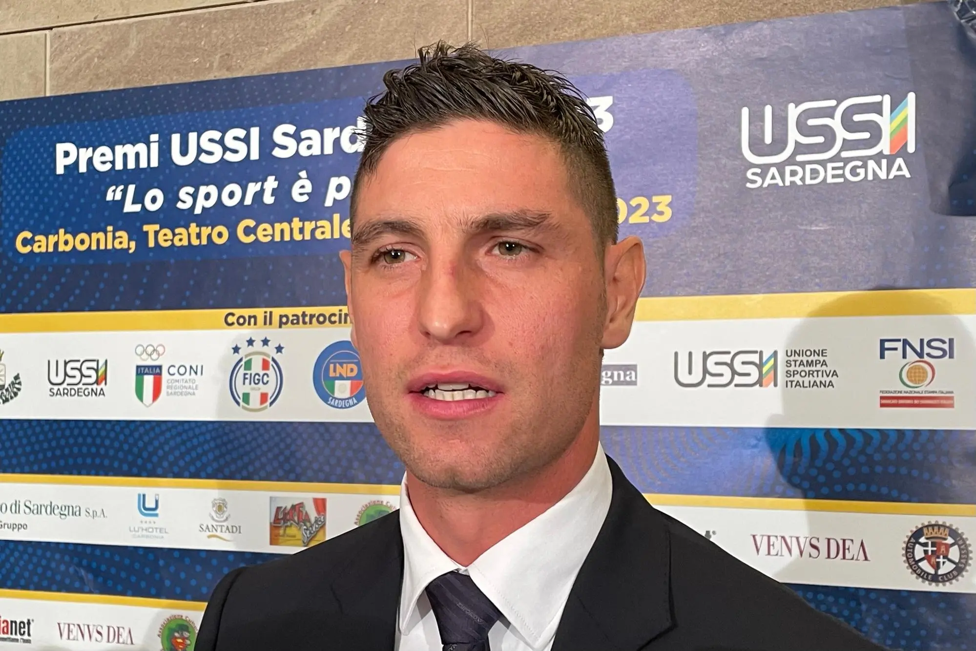 L’arbitro cagliaritano Giuseppe Collu (foto Spignesi)
