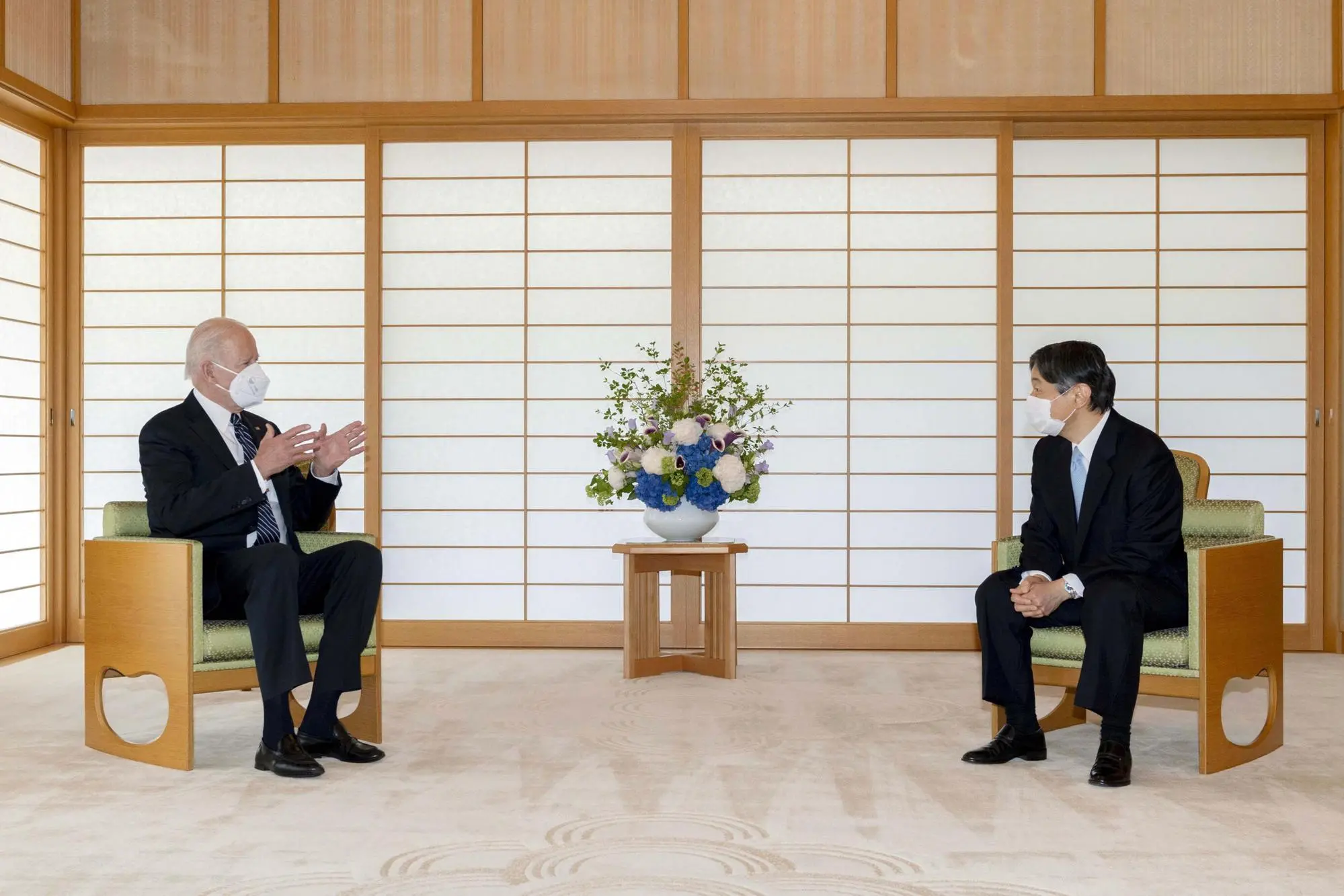 epa09969111 A handout photo made available by Japan's Imperial Household Agency and provided via Jiji Press shows US President Joe Biden (L) meeting with Japan's Emperor Naruhito at the Imperial Palace in Tokyo, Japan, 23 May 2022. Biden is in Japan for a three-day official visit. EPA/IMPERIAL HOUSEHOLD AGENCY HANDOUT IMPERIAL HOUSEHOLD AGENCY HANDOUT/EDITORIAL USE ONLY/NO SALES/NO COMMERCIAL USE/NO MODIFICATION INCLUDING TRIMMING/MANDATORY CREDIT/JAPAN OUT HANDOUT EDITORIAL USE ONLY/NO SALES