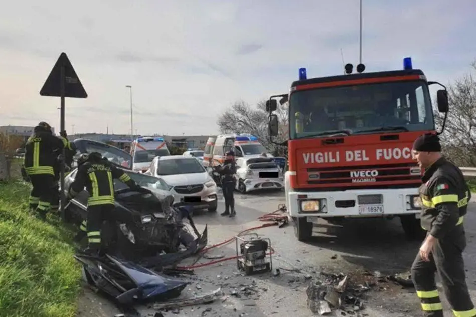 L'incidente (foto L'Unione Sarda - Calvi)
