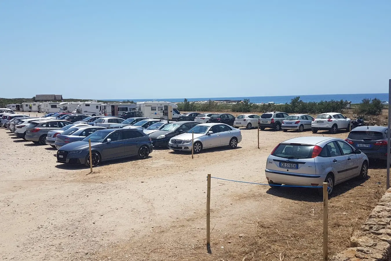 Parcheggi nel Sinis (Foto concessa)