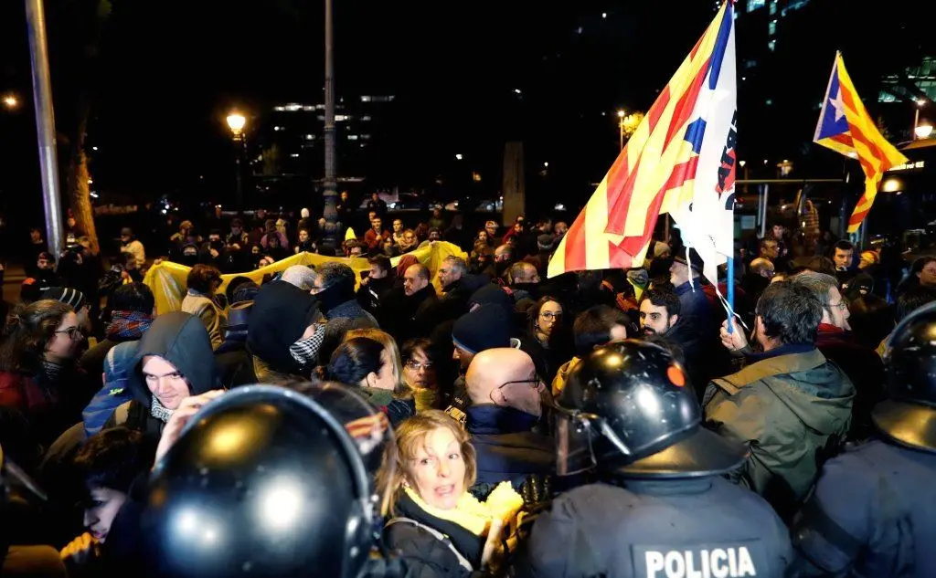 A innnescare le tensioni il Consiglio dei ministri convocato nella città catalana