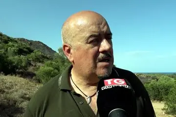 Fuoco a Muravera, la Forestale salva due donne circondate dalle fiamme