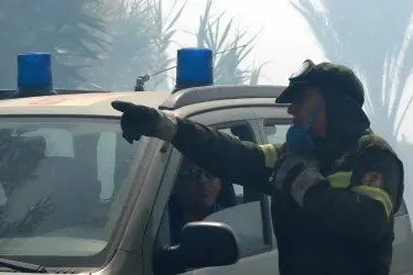 Squadre antincendio in azione