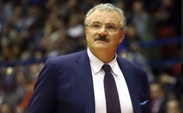 #AccaddeOggi: il 21 novembre del 2015 Meo Sacchetti viene esonerato dalla Dinamo Sassari