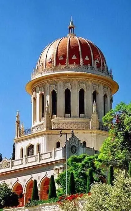 Il Mausoleo dove sono conservate le spoglie del Bab ad Haifa (foto archivio Baha'i)