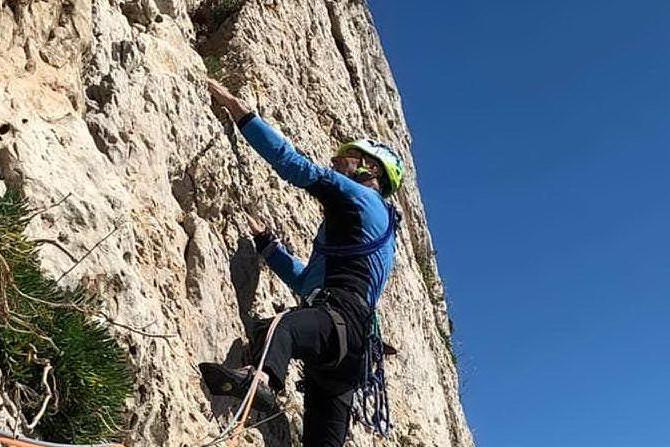 Precipita a Tavolara: morto l'alpinista Stenghel