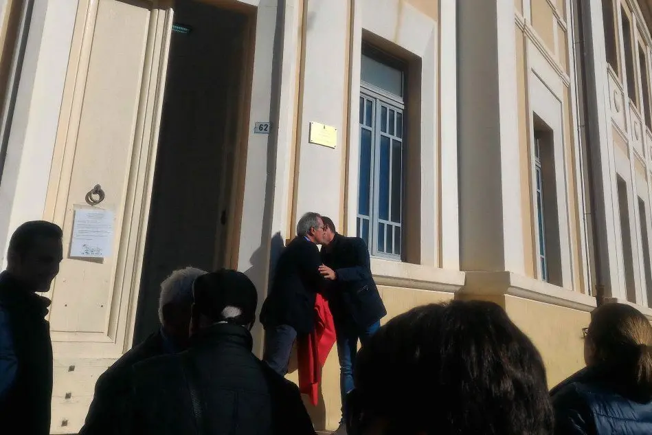 Un momento della cerimonia (foto Miriam Cappa)