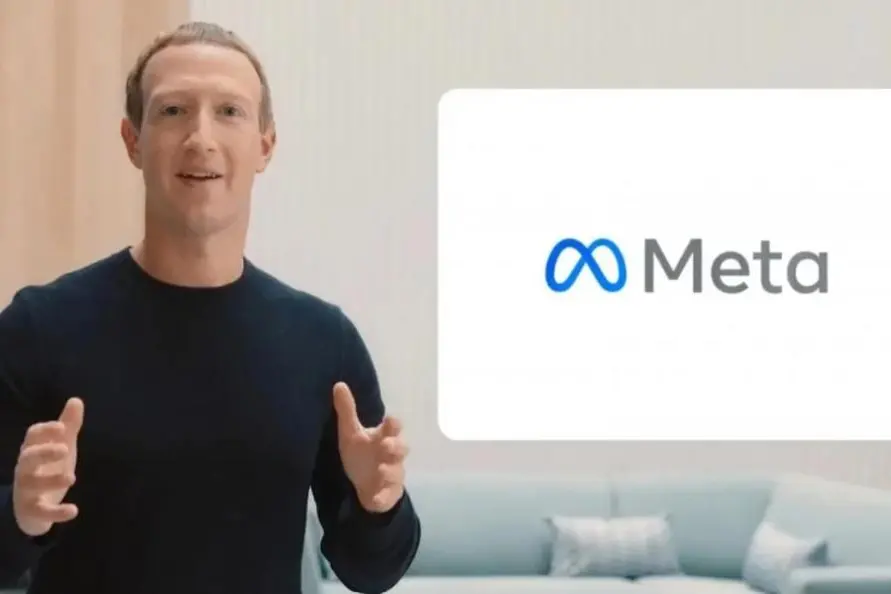 Mark Zuckerberg annuncia il cambio di nome di Facebook, che da oggi è Meta (Ansa)